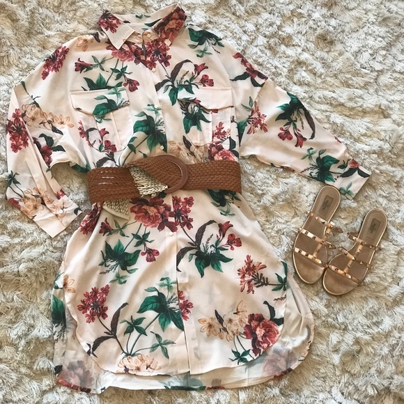 amourOC Tops - Flower Print Button Pocket Floral Shirt Pink